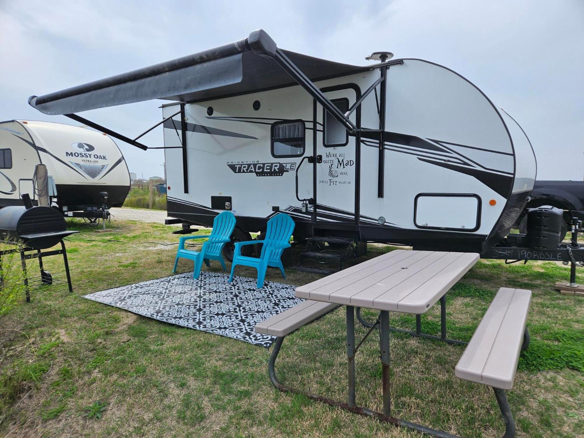 Hailey'S Beach-N-Bay Rv Resort Gilchrist Extérieur photo