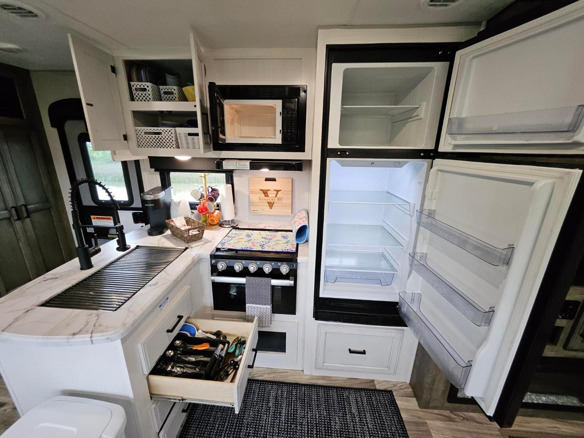Hailey'S Beach-N-Bay Rv Resort Gilchrist Extérieur photo