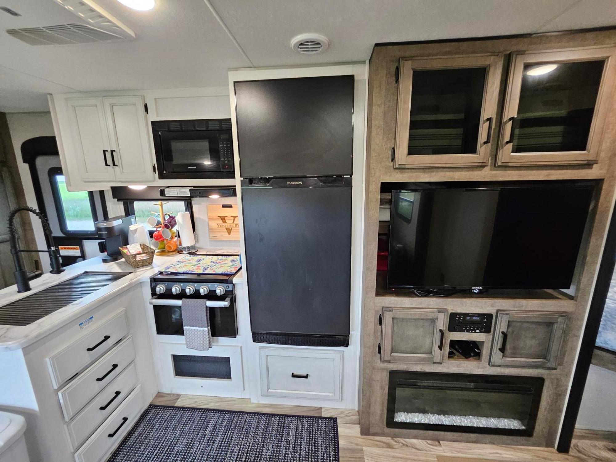 Hailey'S Beach-N-Bay Rv Resort Gilchrist Extérieur photo