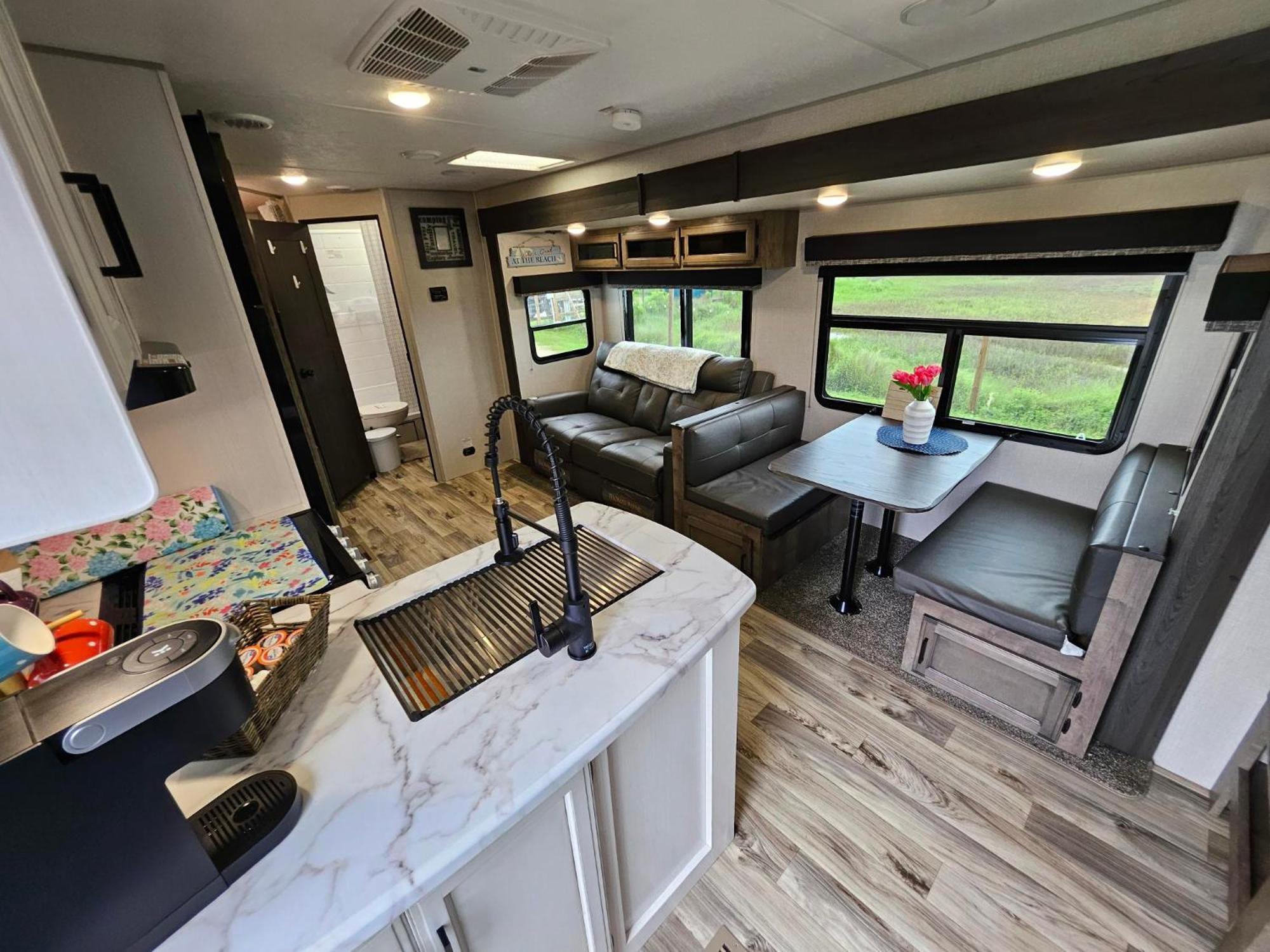 Hailey'S Beach-N-Bay Rv Resort Gilchrist Extérieur photo