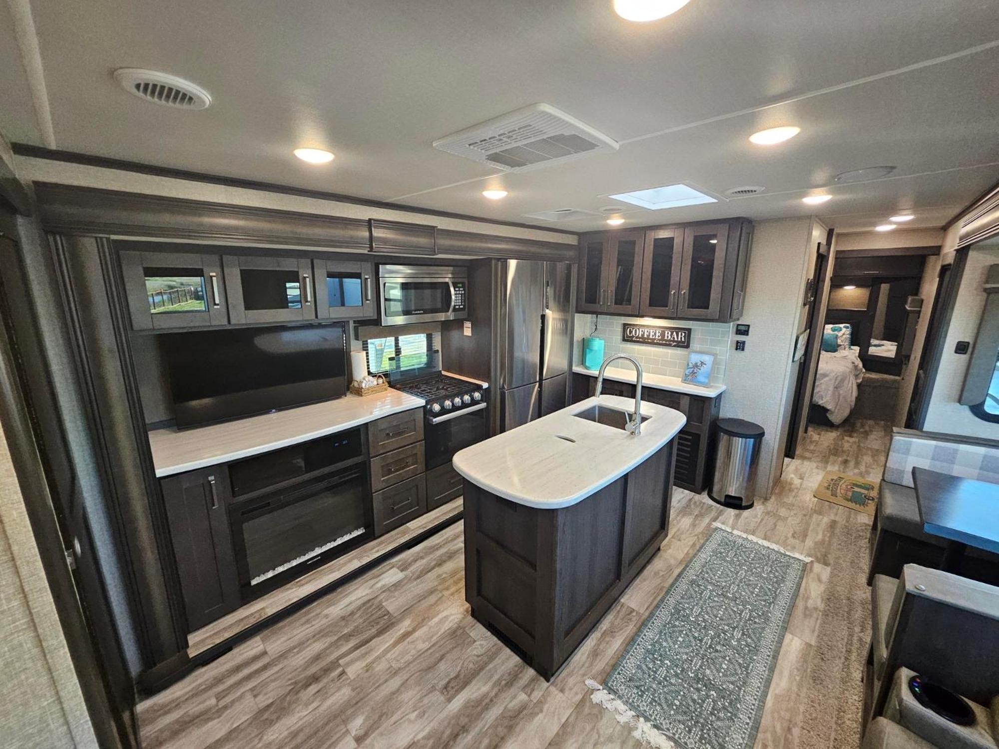 Hailey'S Beach-N-Bay Rv Resort Gilchrist Extérieur photo