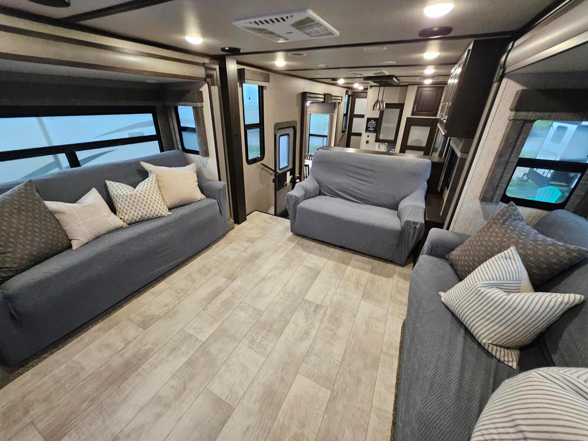 Hailey'S Beach-N-Bay Rv Resort Gilchrist Extérieur photo