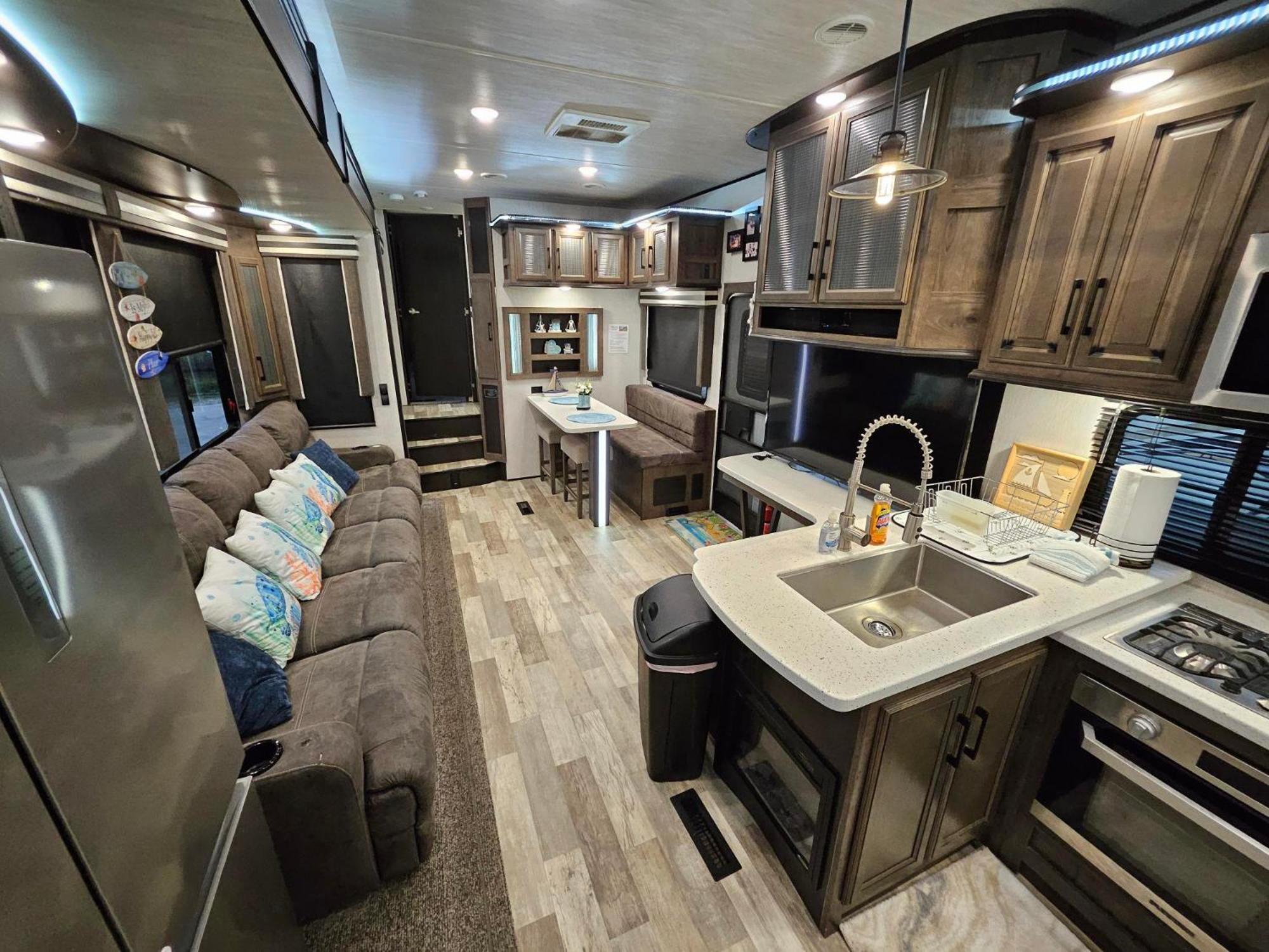 Hailey'S Beach-N-Bay Rv Resort Gilchrist Extérieur photo